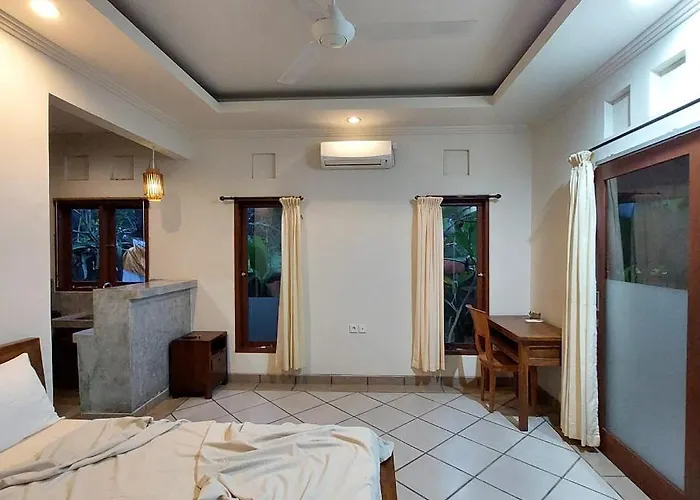 Wayan Garden Guest house 2*
