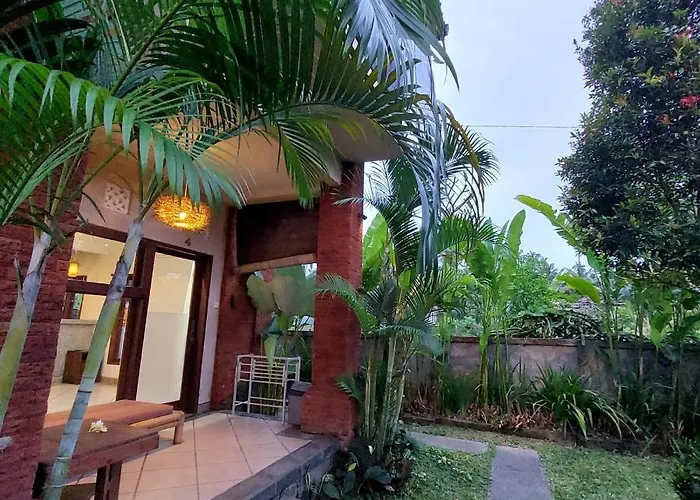 Wayan Garden Guest house 2*
